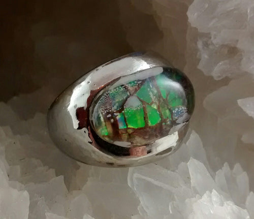 Large Silver-Plated Ring with Green Ammolite Setting