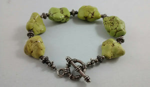 Green-Dyed Magnesite Bracelet