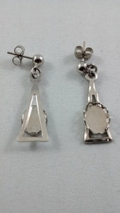 Silver colored pierced earring mounts