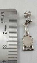 Load image into Gallery viewer, Silver colored pierced earring mounts
