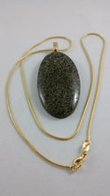 Load image into Gallery viewer, Large Green &amp; Black Cabochon Necklace
