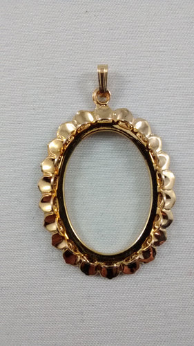 Gold Colored Oval Pendant Mount